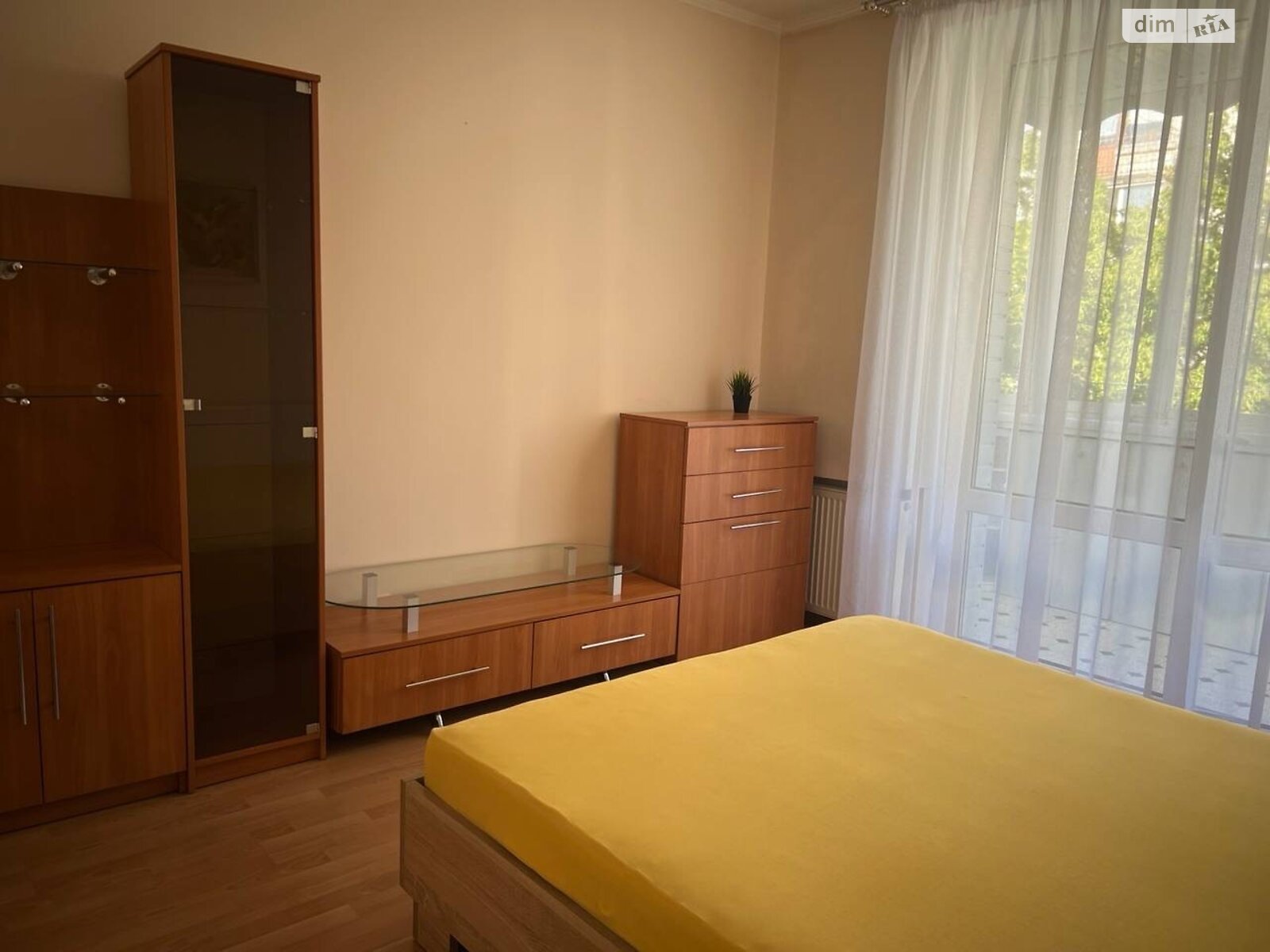 двухкомнатная квартира в Тернополе, район Центр, на ул. Над Ставом в аренду на долгий срок помесячно фото 1