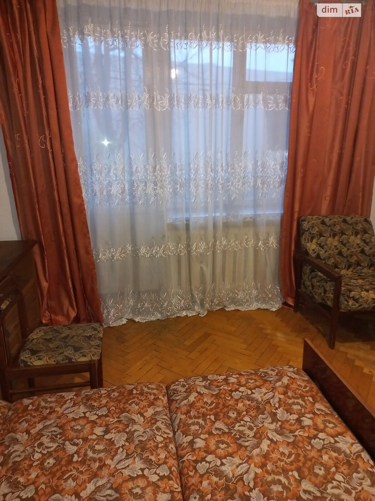 двухкомнатная квартира в Тернополе, район Центр, на ул. Острожского Князя 40 в аренду на долгий срок помесячно фото 1