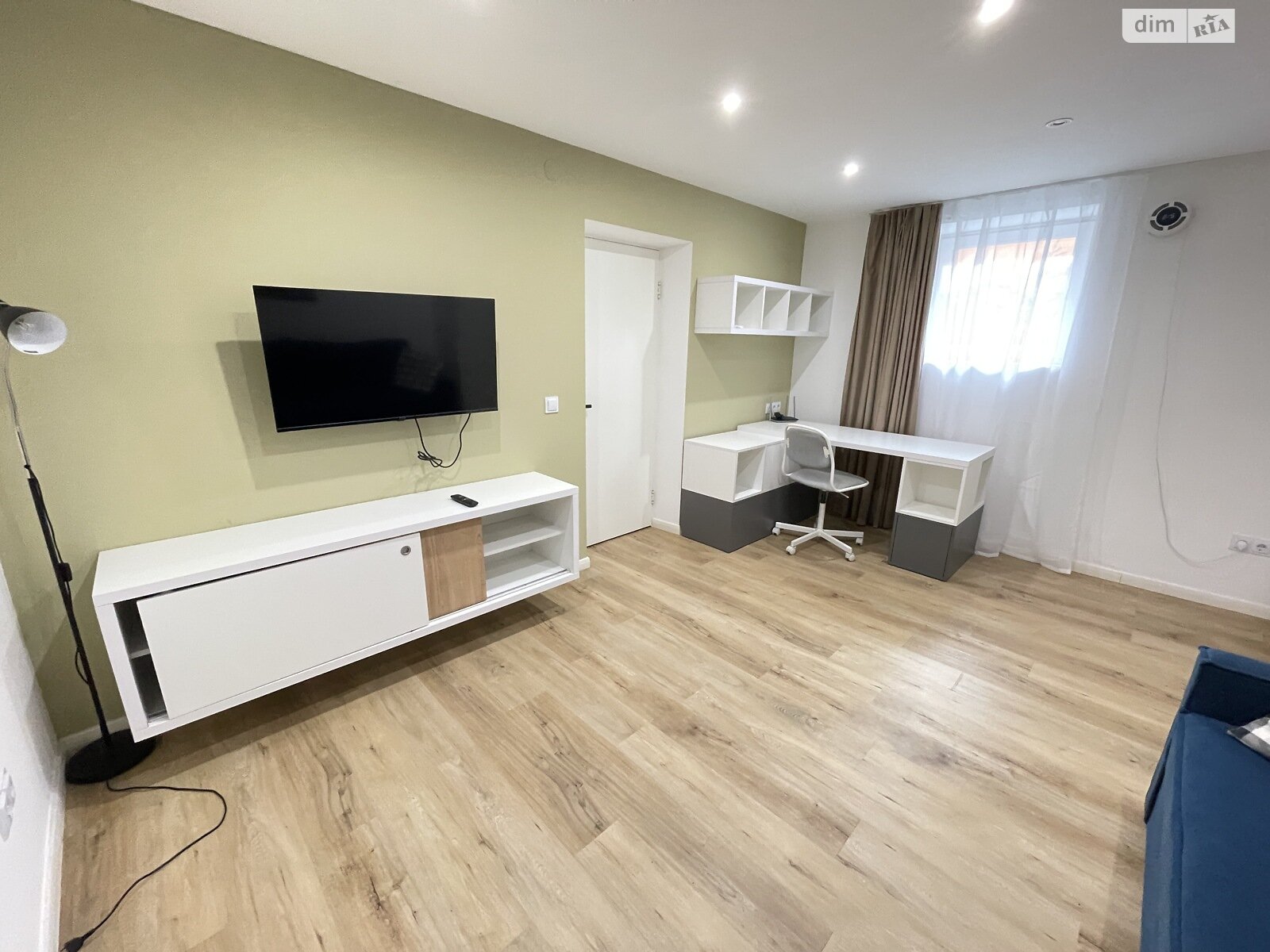 однокомнатная квартира в Тернополе, район Центр, на ул. Острожского Князя в аренду на долгий срок помесячно фото 1