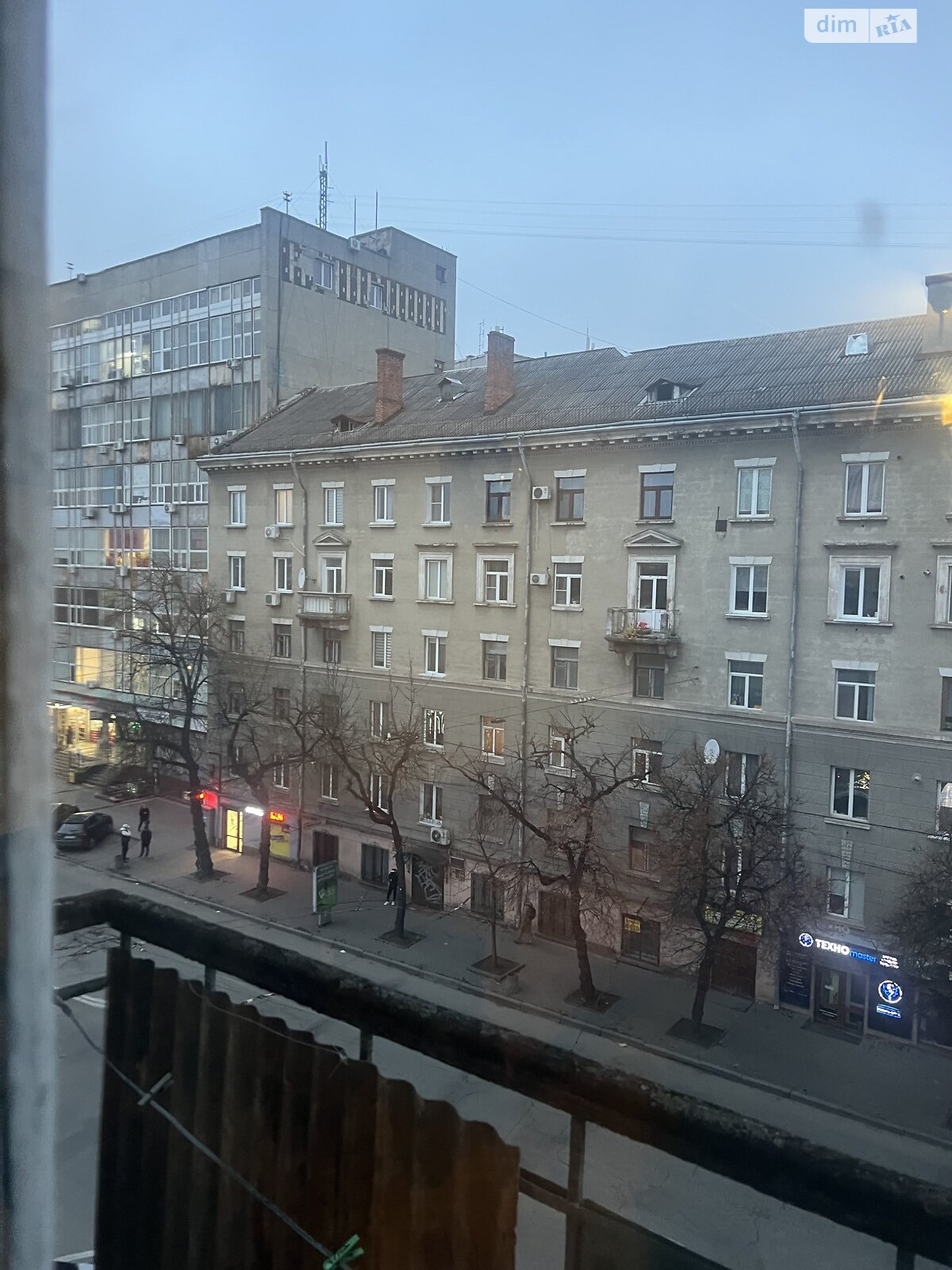 двухкомнатная квартира в Тернополе, район Центр, на ул. Острожского Князя 1 в аренду на долгий срок помесячно фото 1 двухкомнатная квартира в Тернополе, район Центр, на ул. Острожского Князя 1 в аренду на долгий срок помесячно фото 1