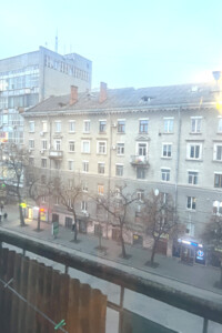 двухкомнатная квартира в Тернополе, район Центр, на ул. Острожского Князя 1 в аренду на долгий срок помесячно фото 2 двухкомнатная квартира в Тернополе, район Центр, на ул. Острожского Князя 1 в аренду на долгий срок помесячно фото 2