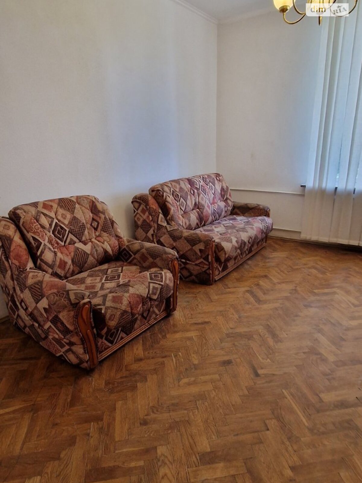 двухкомнатная квартира в Тернополе, район Центр, на ул. Острожского Князя в аренду на долгий срок помесячно фото 1