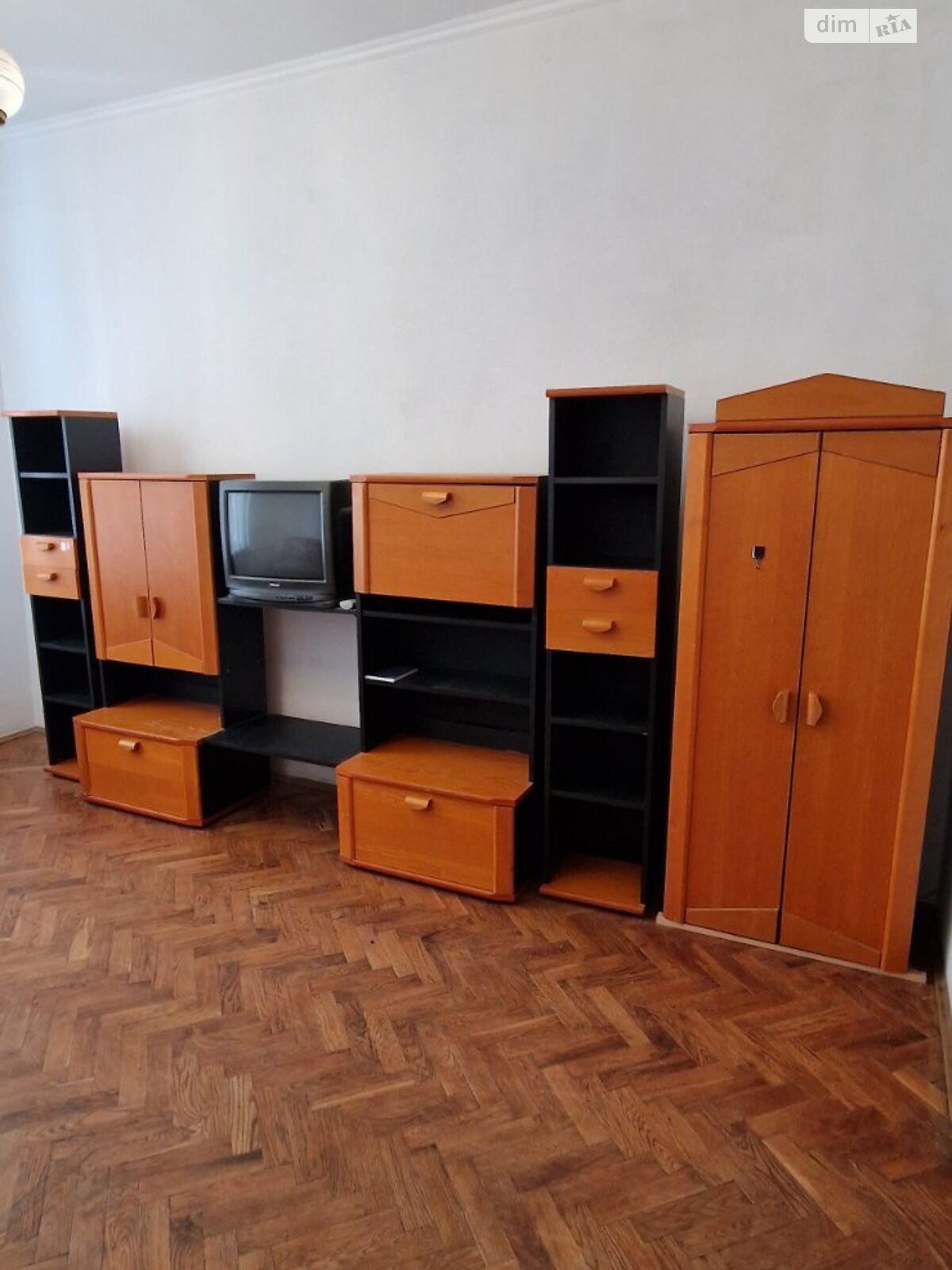 двухкомнатная квартира в Тернополе, район Центр, на ул. Острожского Князя в аренду на долгий срок помесячно фото 1