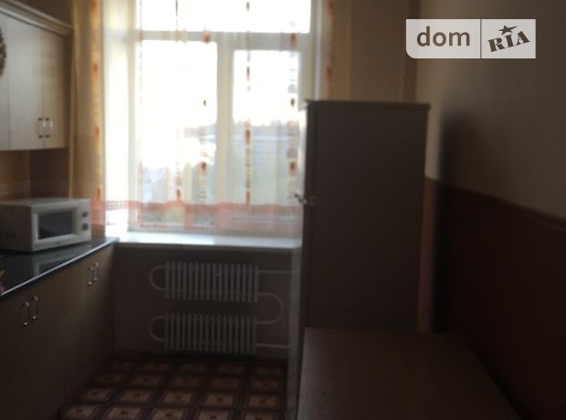 однокомнатная квартира с мебелью в Тернополе, район Центр, на ул. Руська в аренду на долгий срок помесячно фото 1 однокомнатная квартира с мебелью в Тернополе, район Центр, на ул. Руська в аренду на долгий срок помесячно фото 1