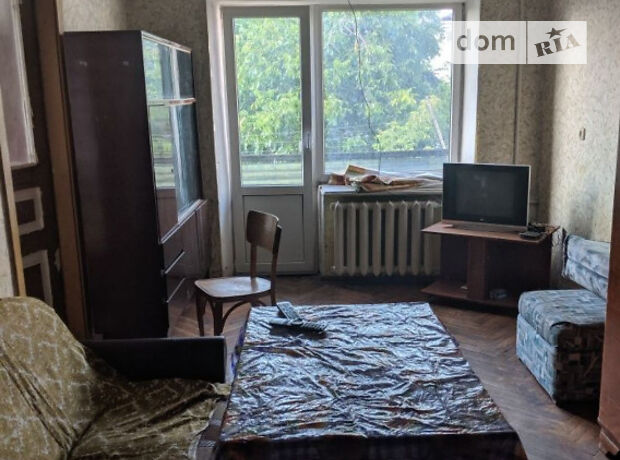 трехкомнатная квартира с мебелью в Тернополе, район Центр, на ул. Руська в аренду на долгий срок помесячно фото 1 трехкомнатная квартира с мебелью в Тернополе, район Центр, на ул. Руська в аренду на долгий срок помесячно фото 1