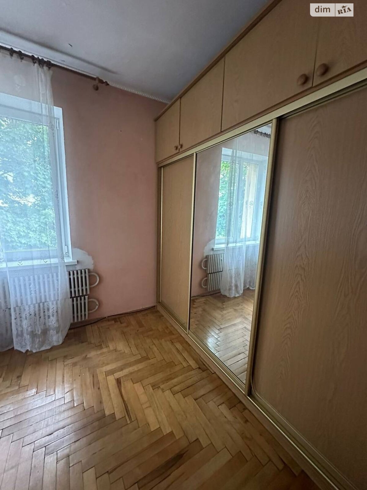 двокімнатна квартира в Тернополі, район Центр, на вул. Руська 33 в довготривалу оренду помісячно фото 1 двокімнатна квартира в Тернополі, район Центр, на вул. Руська 33 в довготривалу оренду помісячно фото 1