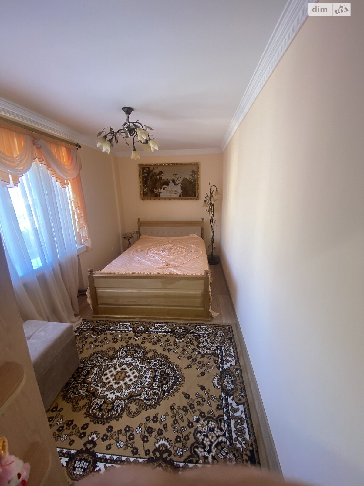 трехкомнатная квартира в Тернополе, район Центр, на ул. Русская 9 в аренду на долгий срок помесячно фото 1 трехкомнатная квартира в Тернополе, район Центр, на ул. Русская 9 в аренду на долгий срок помесячно фото 1