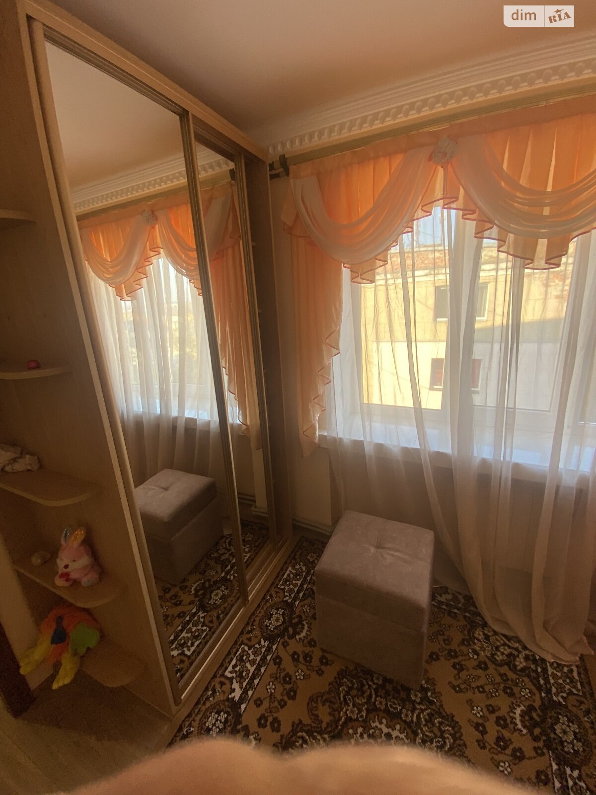 трехкомнатная квартира в Тернополе, район Центр, на ул. Русская 9 в аренду на долгий срок помесячно фото 1 трехкомнатная квартира в Тернополе, район Центр, на ул. Русская 9 в аренду на долгий срок помесячно фото 1