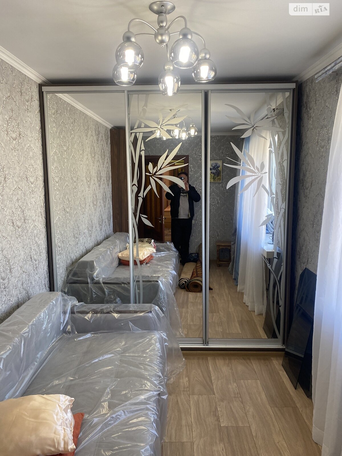 трехкомнатная квартира в Тернополе, район Центр, на ул. Русская 9 в аренду на долгий срок помесячно фото 1 трехкомнатная квартира в Тернополе, район Центр, на ул. Русская 9 в аренду на долгий срок помесячно фото 1