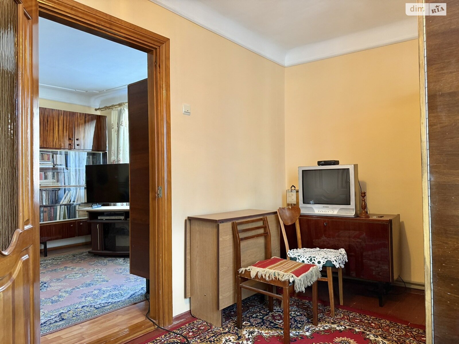 двухкомнатная квартира в Тернополе, район Центр, на ул. Русская в аренду на долгий срок помесячно фото 1 двухкомнатная квартира в Тернополе, район Центр, на ул. Русская в аренду на долгий срок помесячно фото 1