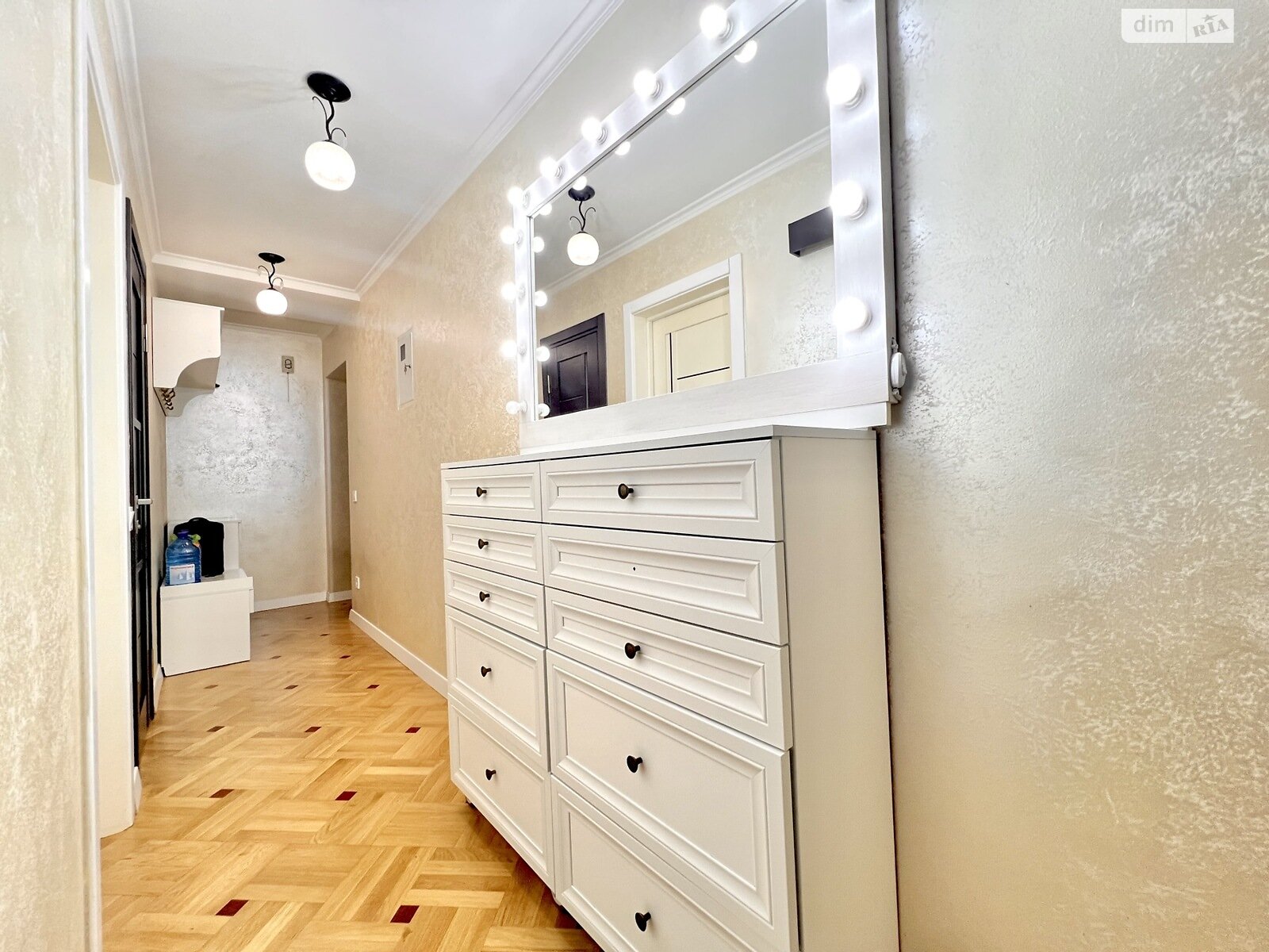 двухкомнатная квартира в Тернополе, район Центр, на ул. Русская в аренду на долгий срок помесячно фото 1 двухкомнатная квартира в Тернополе, район Центр, на ул. Русская в аренду на долгий срок помесячно фото 1