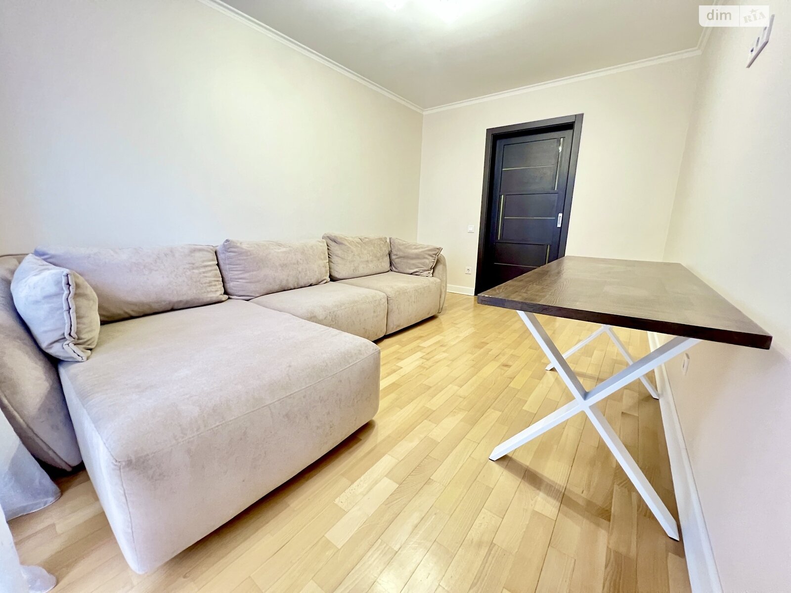 двухкомнатная квартира в Тернополе, район Центр, на ул. Русская в аренду на долгий срок помесячно фото 1 двухкомнатная квартира в Тернополе, район Центр, на ул. Русская в аренду на долгий срок помесячно фото 1