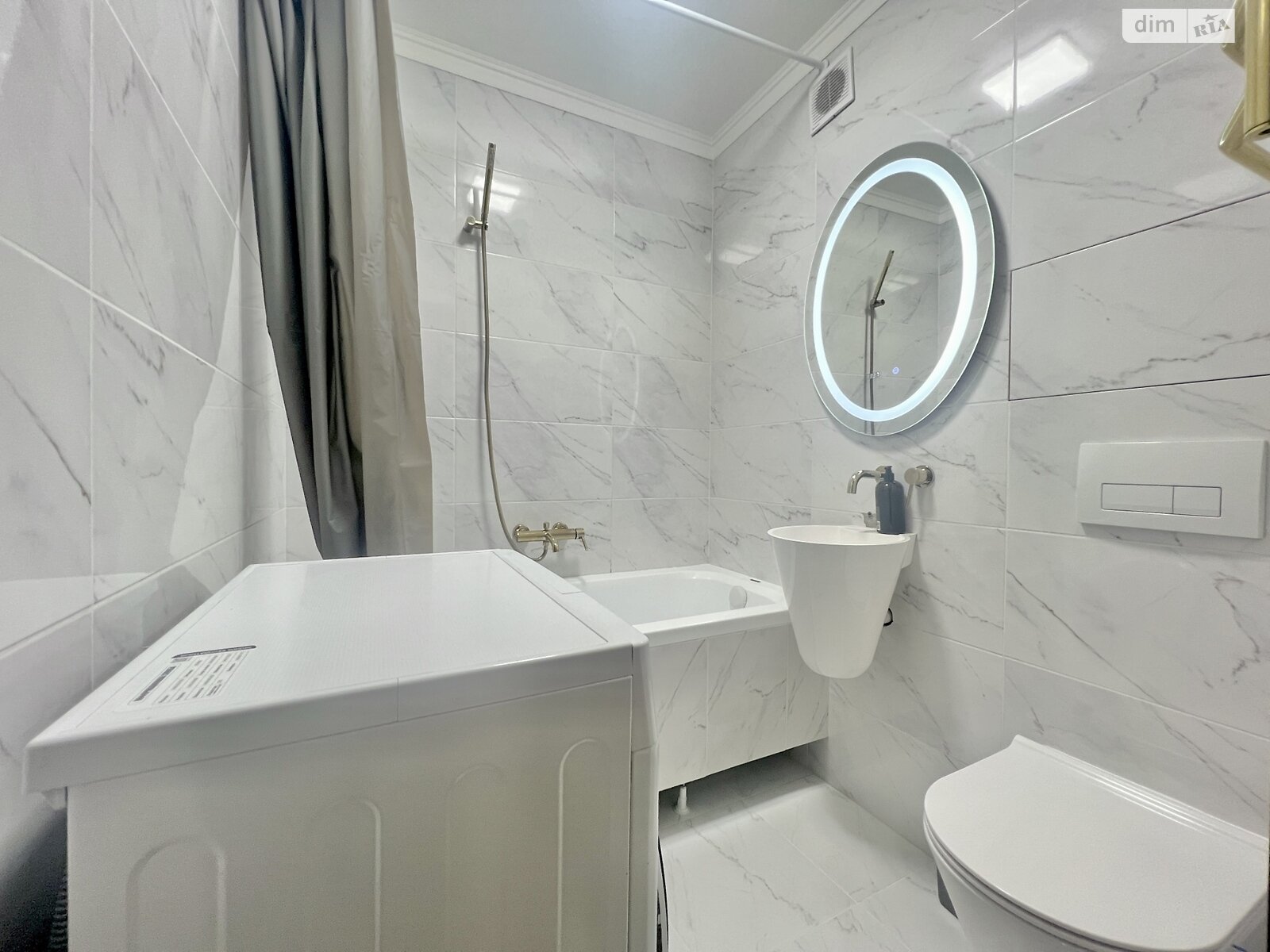 двухкомнатная квартира в Тернополе, район Центр, на ул. Русская в аренду на долгий срок помесячно фото 1 двухкомнатная квартира в Тернополе, район Центр, на ул. Русская в аренду на долгий срок помесячно фото 1