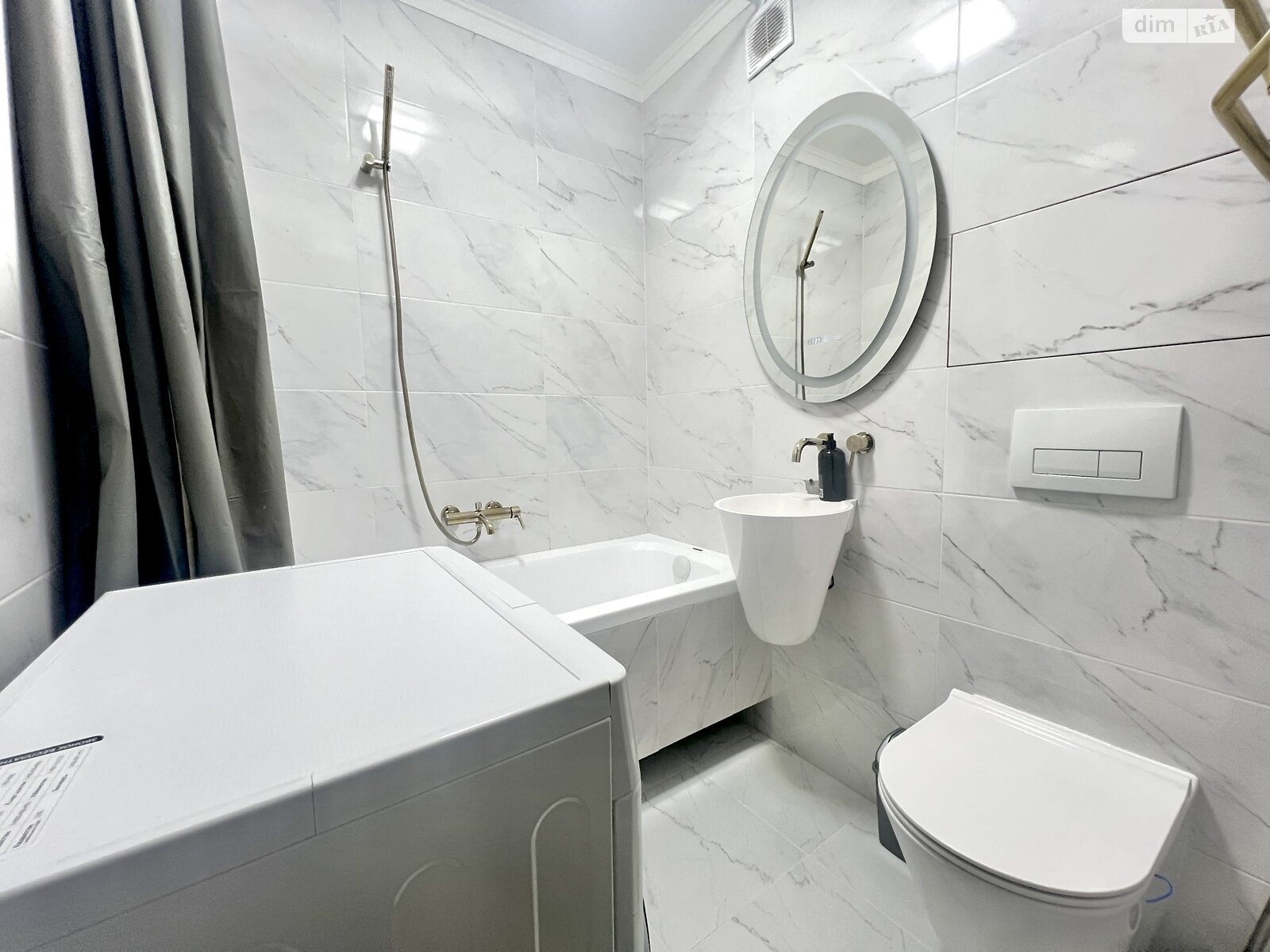 двухкомнатная квартира в Тернополе, район Центр, на ул. Русская в аренду на долгий срок помесячно фото 1 двухкомнатная квартира в Тернополе, район Центр, на ул. Русская в аренду на долгий срок помесячно фото 1