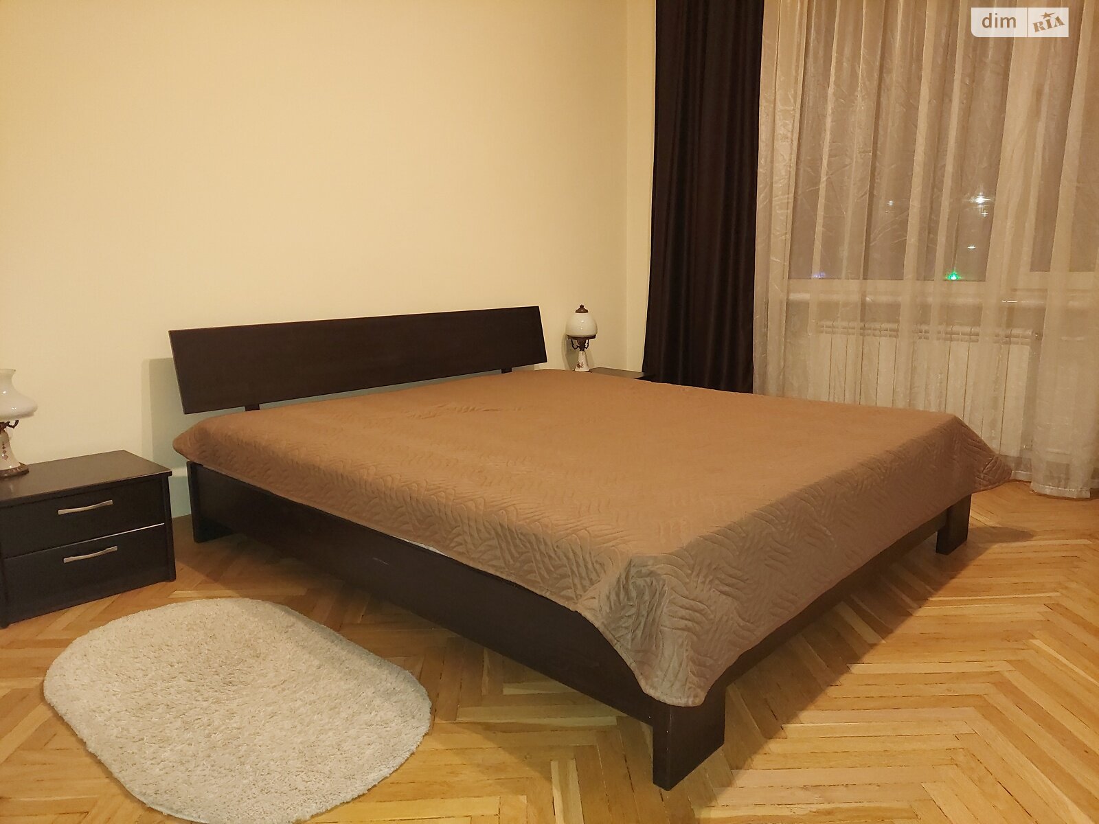 трехкомнатная квартира в Тернополе, район Центр, на ул. Русская в аренду на долгий срок помесячно фото 1 трехкомнатная квартира в Тернополе, район Центр, на ул. Русская в аренду на долгий срок помесячно фото 1