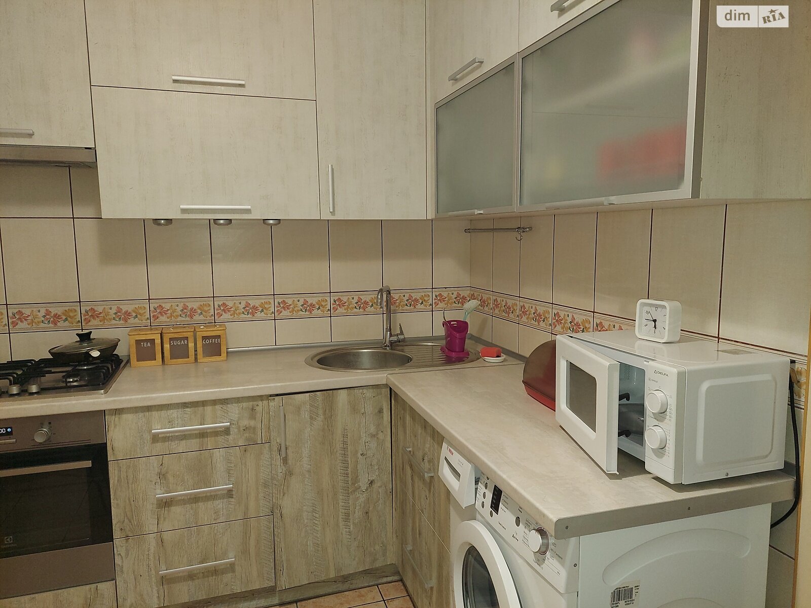 трехкомнатная квартира в Тернополе, район Центр, на ул. Русская в аренду на долгий срок помесячно фото 1 трехкомнатная квартира в Тернополе, район Центр, на ул. Русская в аренду на долгий срок помесячно фото 1