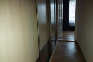 трехкомнатная квартира в Тернополе, район Центр, на ул. Русская в аренду на долгий срок помесячно фото 2