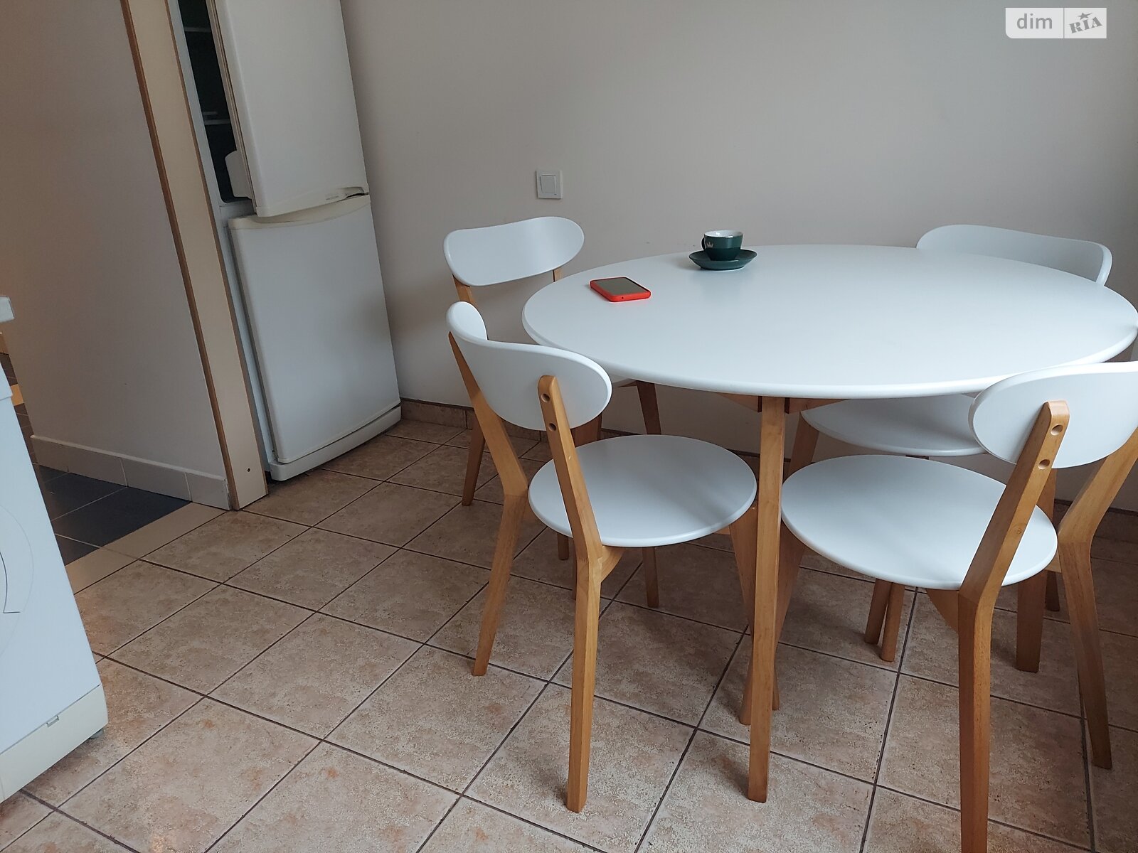 трехкомнатная квартира в Тернополе, район Центр, на ул. Русская в аренду на долгий срок помесячно фото 1