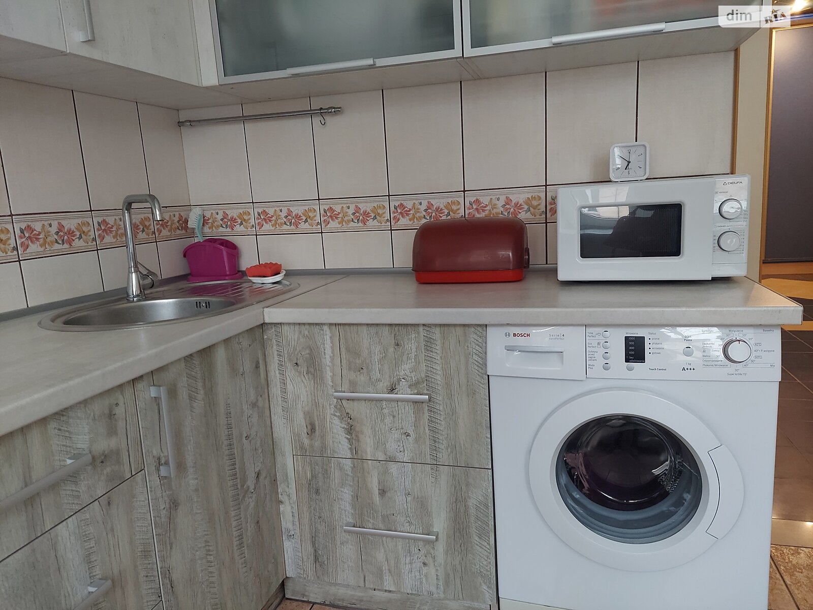 трехкомнатная квартира в Тернополе, район Центр, на ул. Русская в аренду на долгий срок помесячно фото 1