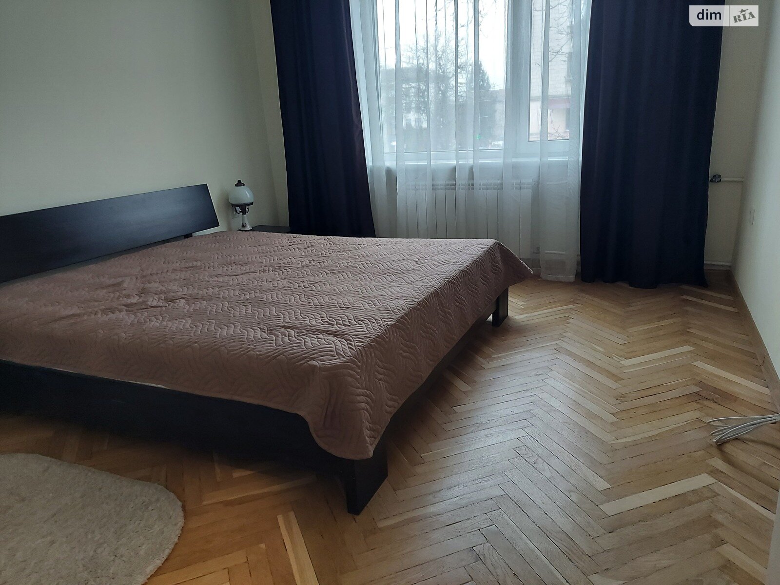 трехкомнатная квартира в Тернополе, район Центр, на ул. Русская в аренду на долгий срок помесячно фото 1