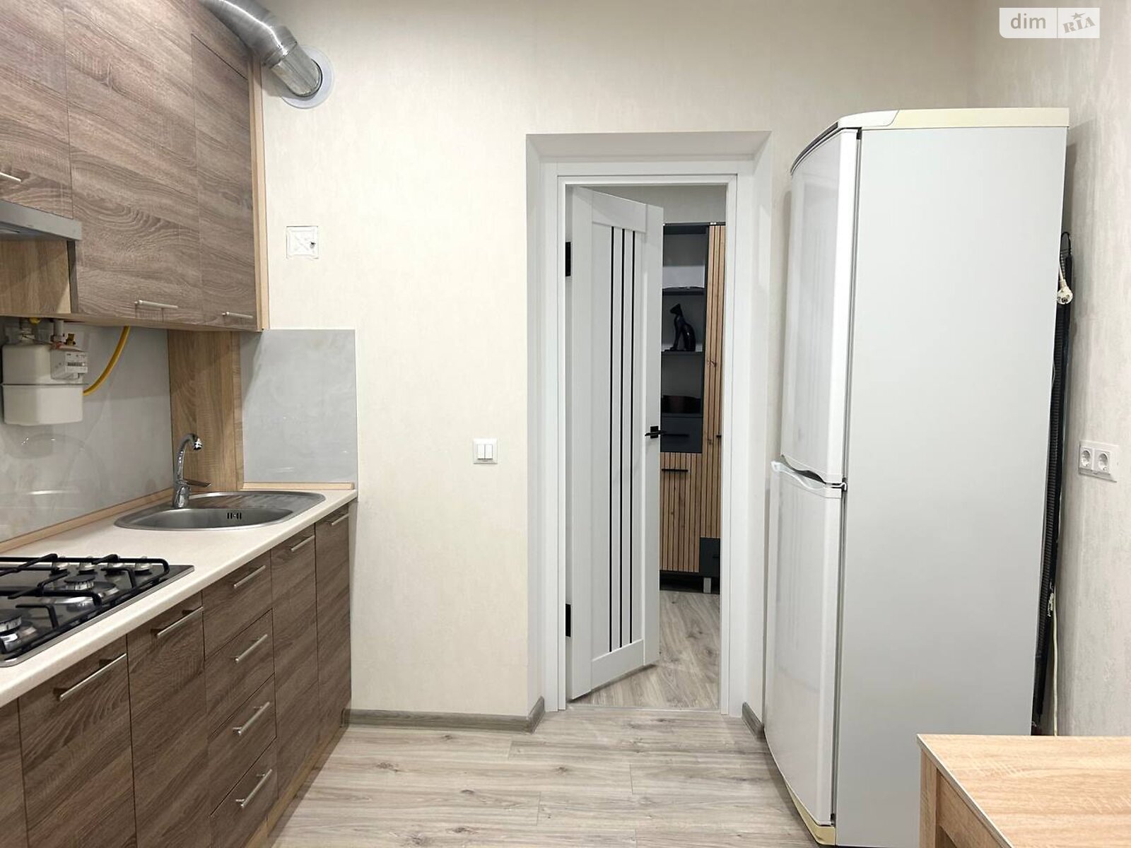двухкомнатная квартира в Тернополе, район Центр, на ул. Сагайдачного Гетмана в аренду на долгий срок помесячно фото 1 двухкомнатная квартира в Тернополе, район Центр, на ул. Сагайдачного Гетмана в аренду на долгий срок помесячно фото 1
