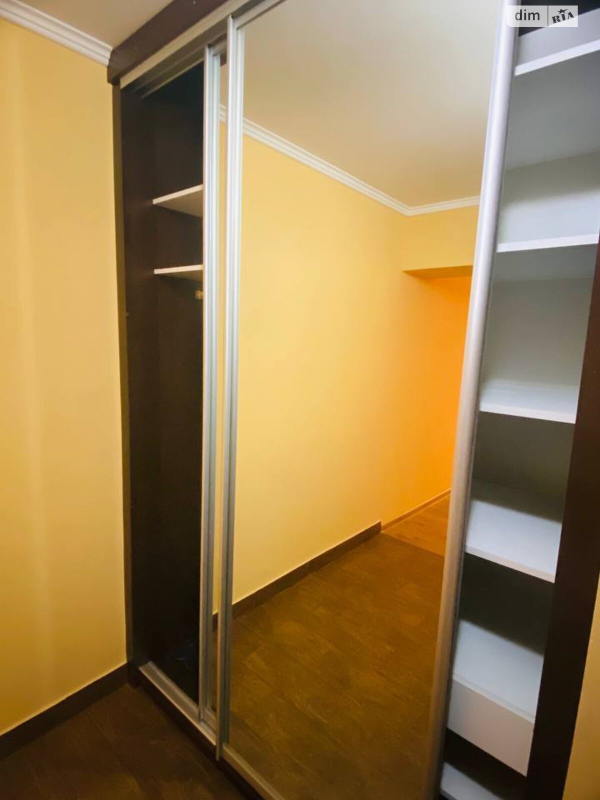 трехкомнатная квартира в Тернополе, район Центр, на ул. Шептицкого Андрея Митрополита 1 в аренду на долгий срок помесячно фото 1 трехкомнатная квартира в Тернополе, район Центр, на ул. Шептицкого Андрея Митрополита 1 в аренду на долгий срок помесячно фото 1