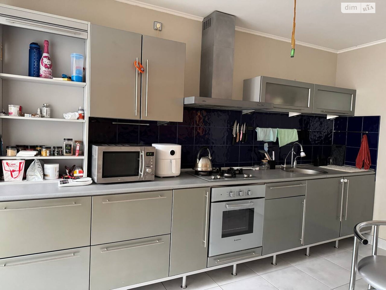 трехкомнатная квартира в Тернополе, район Центр, на ул. Шептицкого Андрея Митрополита 1 в аренду на долгий срок помесячно фото 1 трехкомнатная квартира в Тернополе, район Центр, на ул. Шептицкого Андрея Митрополита 1 в аренду на долгий срок помесячно фото 1