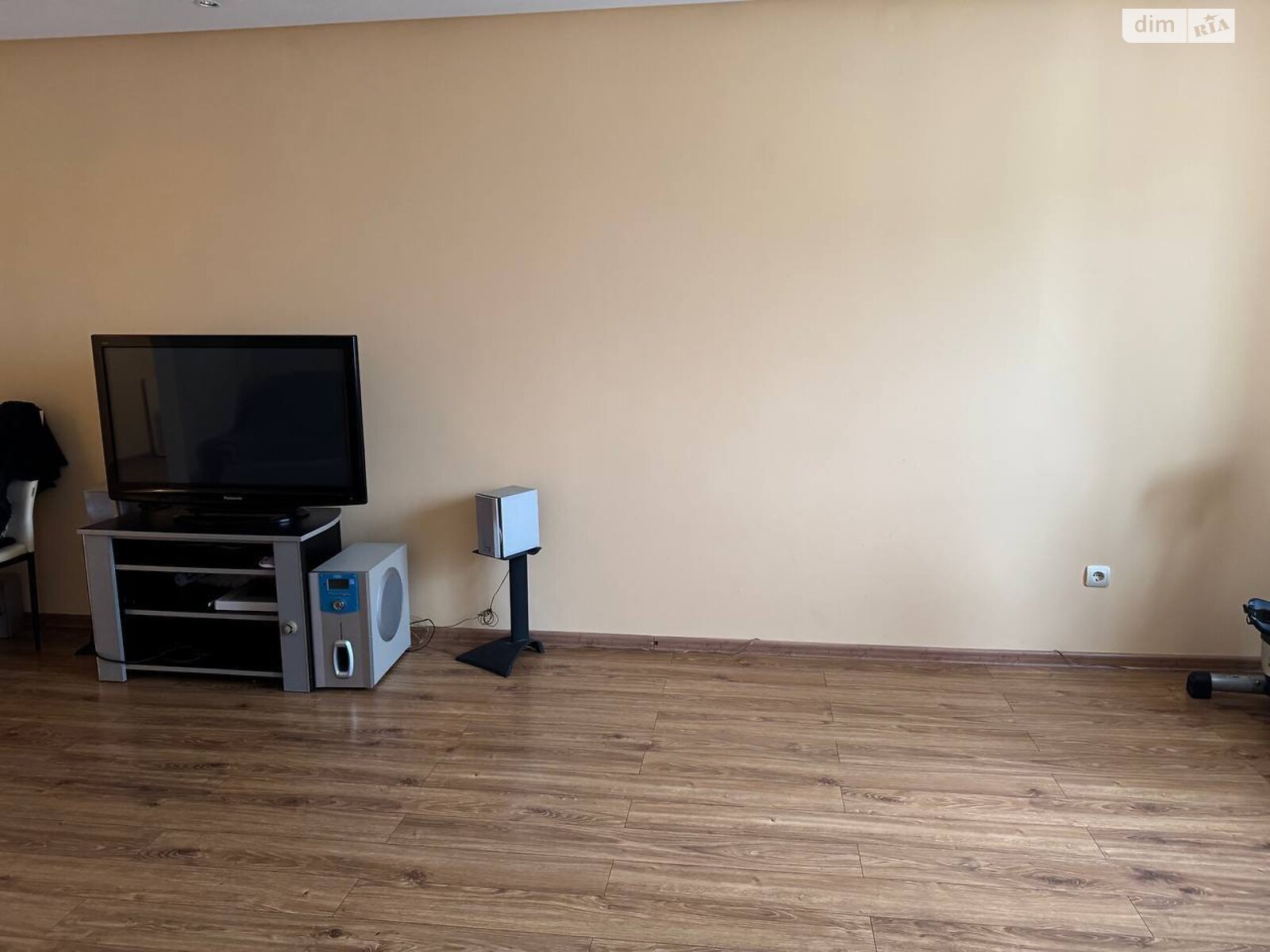 трехкомнатная квартира в Тернополе, район Центр, на ул. Шептицкого Андрея Митрополита 1 в аренду на долгий срок помесячно фото 1 трехкомнатная квартира в Тернополе, район Центр, на ул. Шептицкого Андрея Митрополита 1 в аренду на долгий срок помесячно фото 1