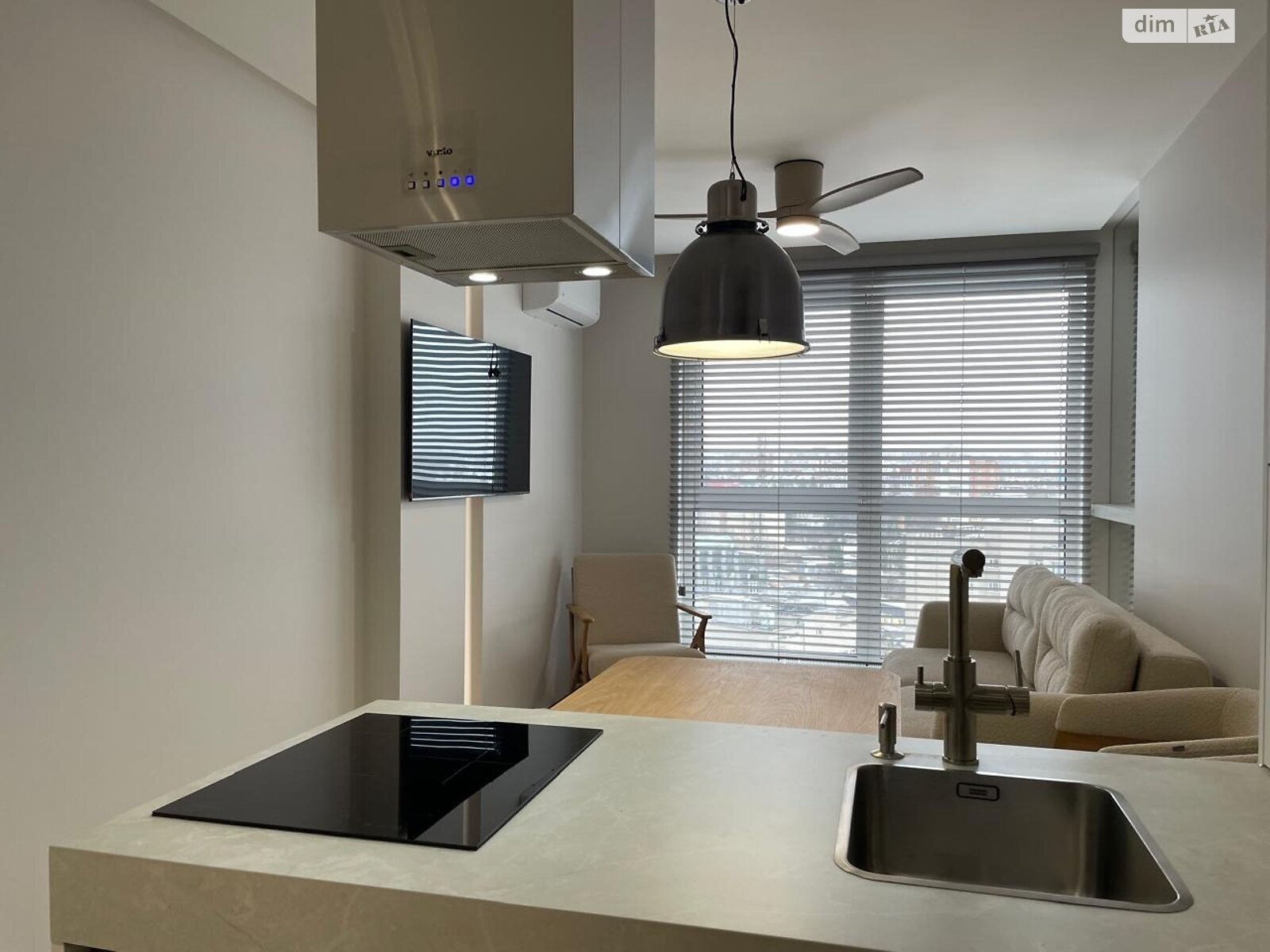 однокомнатная квартира в Тернополе, район Центр, на ул. Шептицкого Андрея Митрополита 5 в аренду на долгий срок помесячно фото 1 однокомнатная квартира в Тернополе, район Центр, на ул. Шептицкого Андрея Митрополита 5 в аренду на долгий срок помесячно фото 1