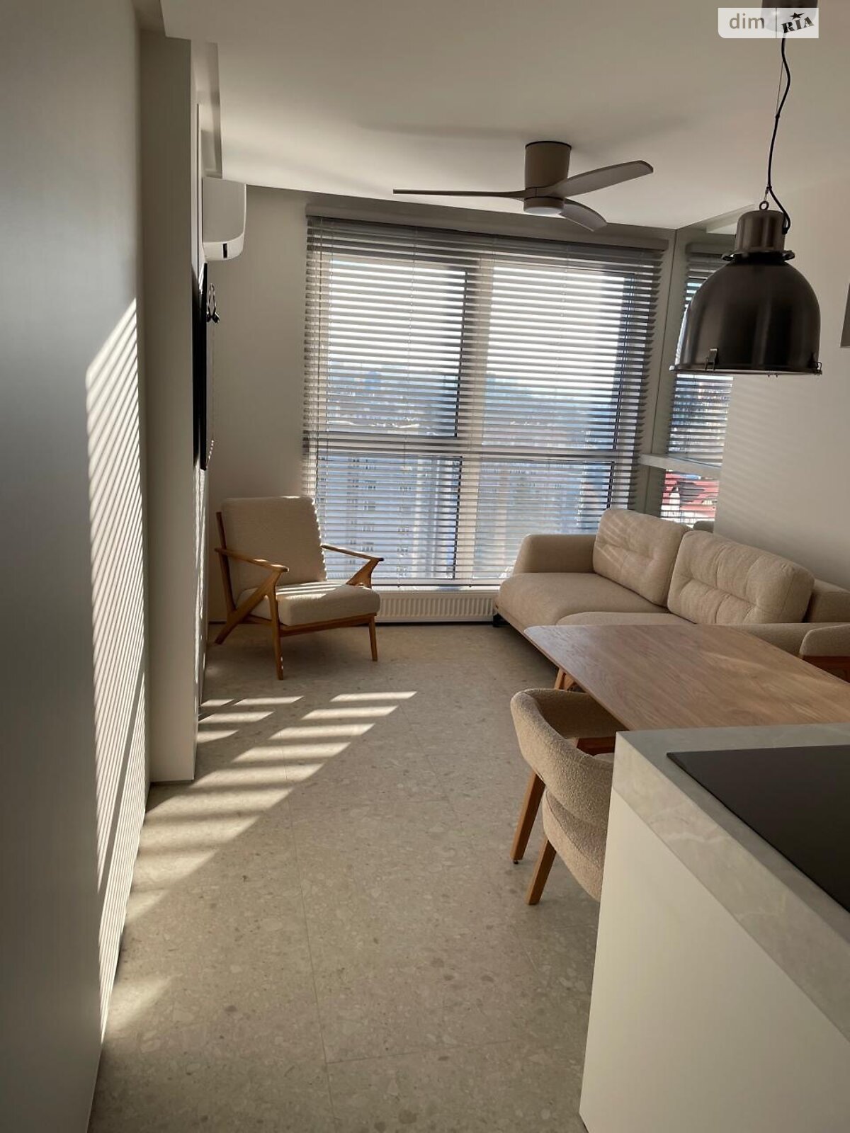 однокомнатная квартира в Тернополе, район Центр, на ул. Шептицкого Андрея Митрополита 5 в аренду на долгий срок помесячно фото 1 однокомнатная квартира в Тернополе, район Центр, на ул. Шептицкого Андрея Митрополита 5 в аренду на долгий срок помесячно фото 1