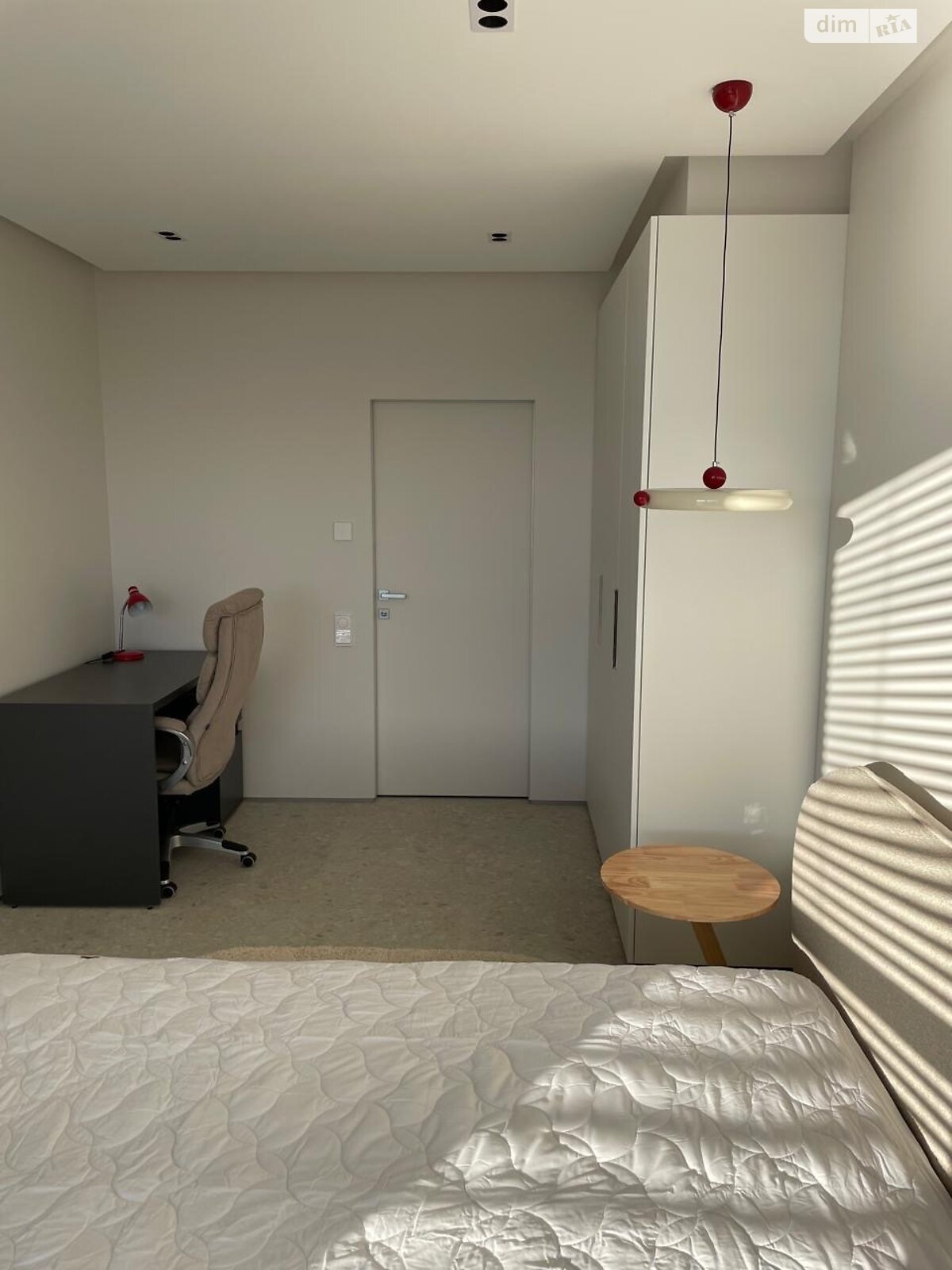 однокомнатная квартира в Тернополе, район Центр, на ул. Шептицкого Андрея Митрополита 5 в аренду на долгий срок помесячно фото 1 однокомнатная квартира в Тернополе, район Центр, на ул. Шептицкого Андрея Митрополита 5 в аренду на долгий срок помесячно фото 1