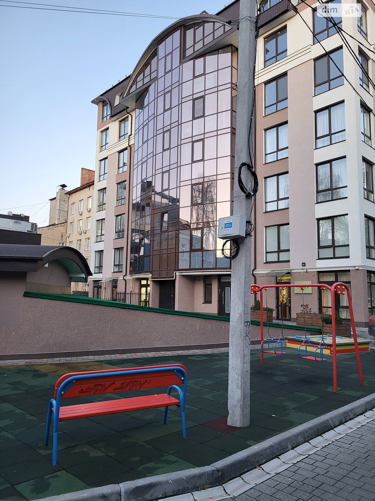 однокомнатная квартира в Тернополе, район Центр, на бул. Шевченко Тараса в аренду на долгий срок помесячно фото 1 однокомнатная квартира в Тернополе, район Центр, на бул. Шевченко Тараса в аренду на долгий срок помесячно фото 1