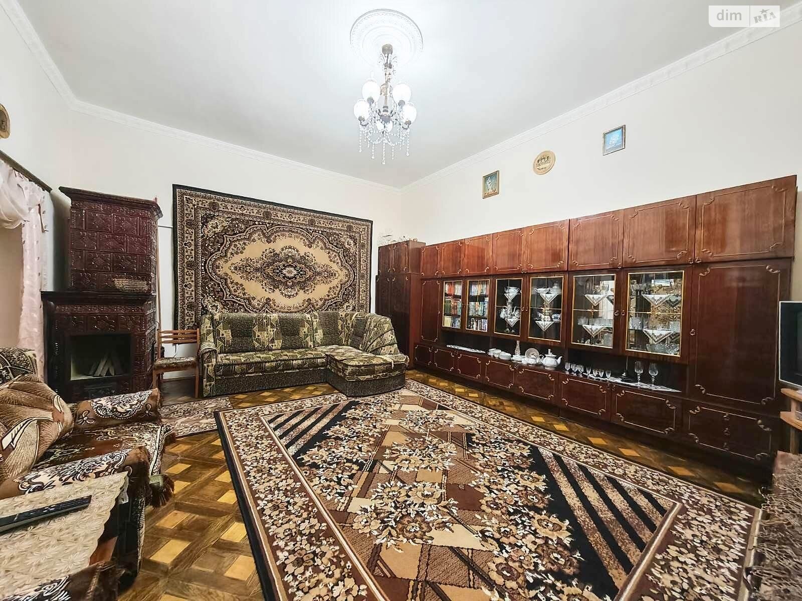 двухкомнатная квартира в Тернополе, район Центр, на бул. Шевченко Тараса в аренду на долгий срок помесячно фото 1