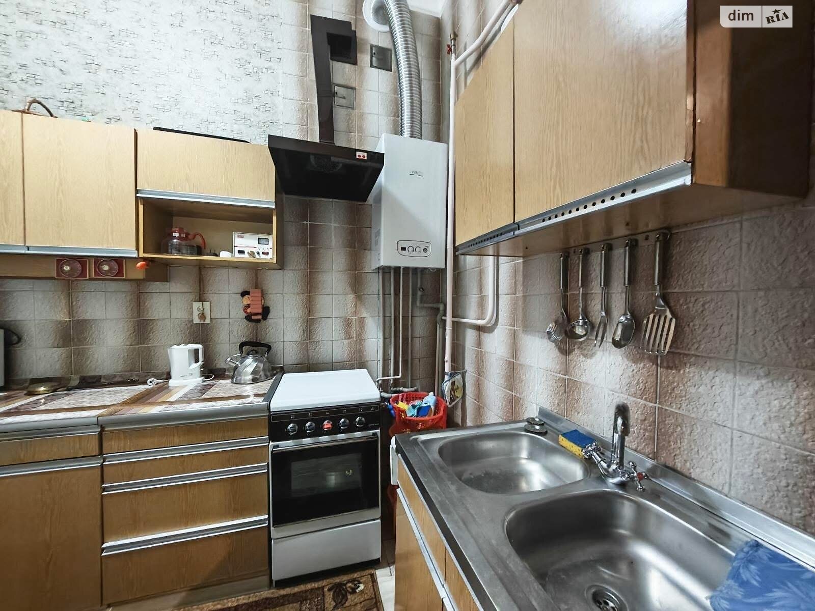 двухкомнатная квартира в Тернополе, район Центр, на бул. Шевченко Тараса в аренду на долгий срок помесячно фото 1