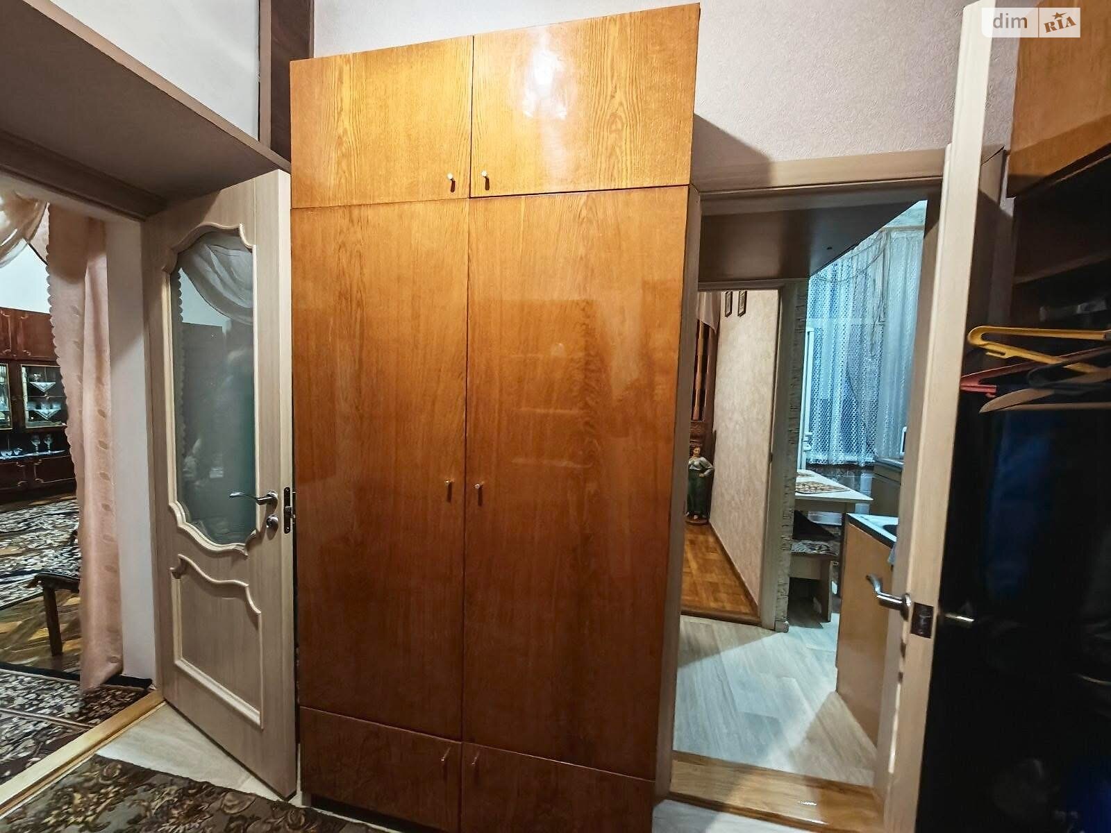 двухкомнатная квартира в Тернополе, район Центр, на бул. Шевченко Тараса в аренду на долгий срок помесячно фото 1