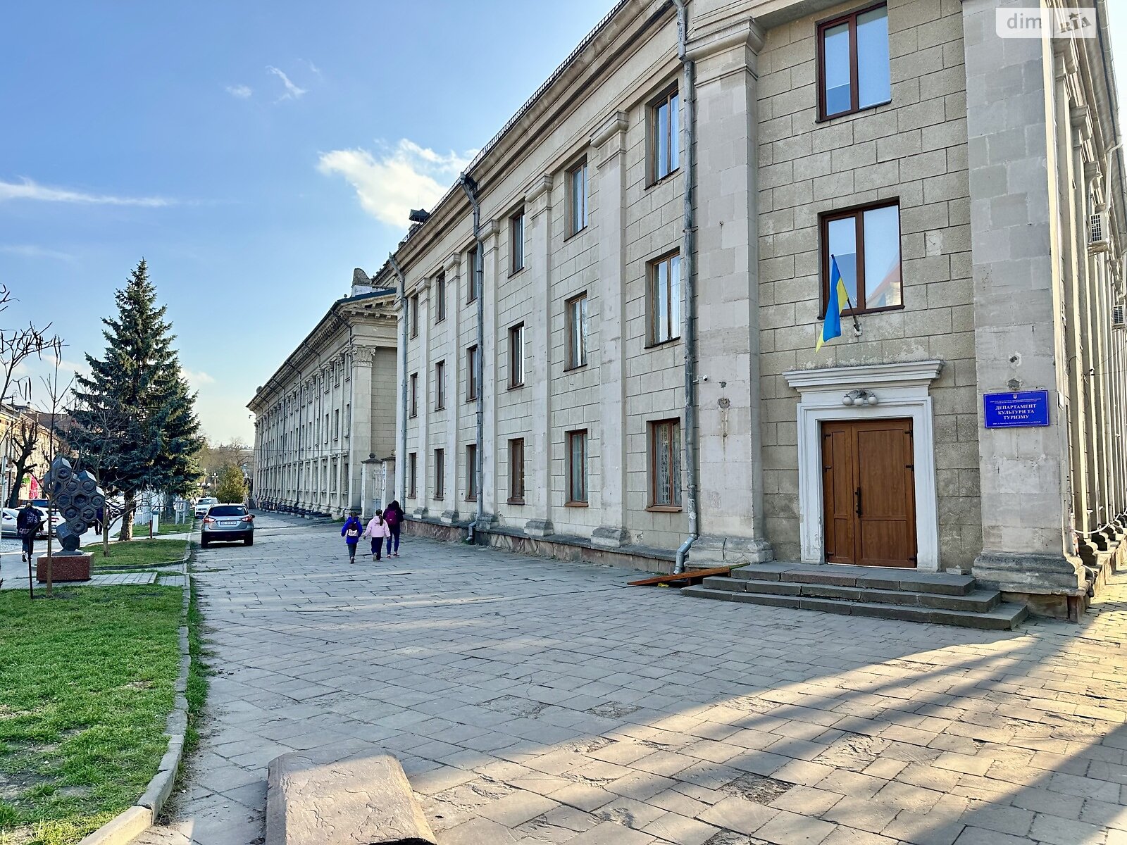 однокомнатная квартира в Тернополе, район Центр, на ул. Словацкого Юлиуша в аренду на долгий срок помесячно фото 1 однокомнатная квартира в Тернополе, район Центр, на ул. Словацкого Юлиуша в аренду на долгий срок помесячно фото 1