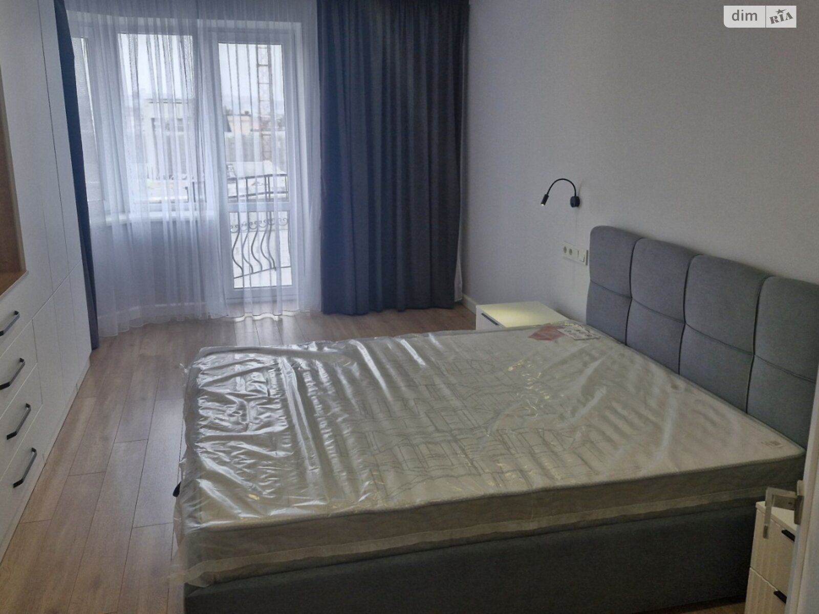 однокомнатная квартира в Тернополе, район Центр, на ул. Станислава Монюшко в аренду на долгий срок помесячно фото 1