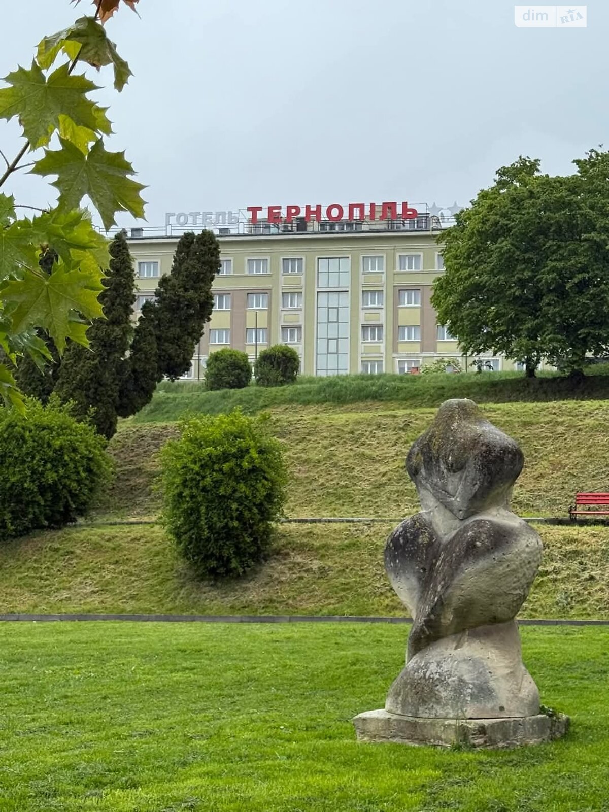 двухкомнатная квартира в Тернополе, район Центр, на ул. Старый Рынок в аренду на долгий срок помесячно фото 1 двухкомнатная квартира в Тернополе, район Центр, на ул. Старый Рынок в аренду на долгий срок помесячно фото 1