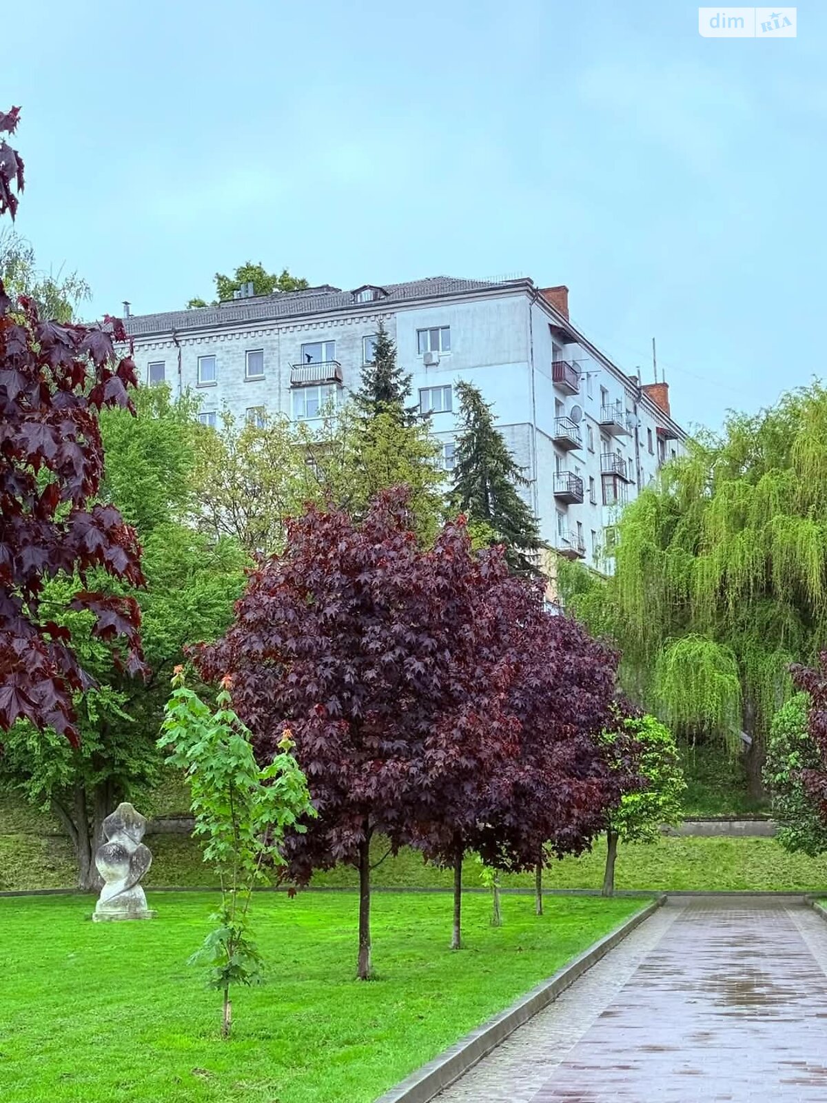 двухкомнатная квартира в Тернополе, район Центр, на ул. Старый Рынок в аренду на долгий срок помесячно фото 1 двухкомнатная квартира в Тернополе, район Центр, на ул. Старый Рынок в аренду на долгий срок помесячно фото 1