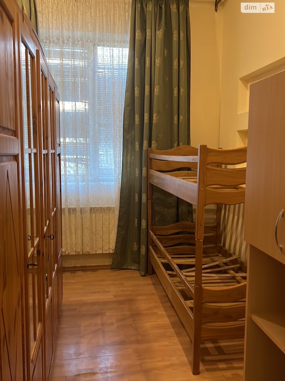двокімнатна квартира в Тернополі, район Центр, на вул. Валова 2 в довготривалу оренду помісячно фото 1 двокімнатна квартира в Тернополі, район Центр, на вул. Валова 2 в довготривалу оренду помісячно фото 1