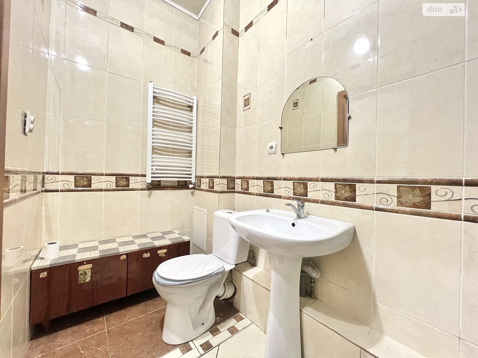 однокімнатна квартира в Тернополі, район Центр, на вул. В’ячеслава Чорновола в довготривалу оренду помісячно фото 1