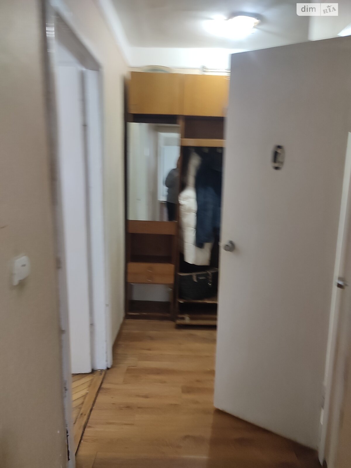 трехкомнатная квартира в Тернополе, район Центр, на ул. Замкова в аренду на долгий срок помесячно фото 1