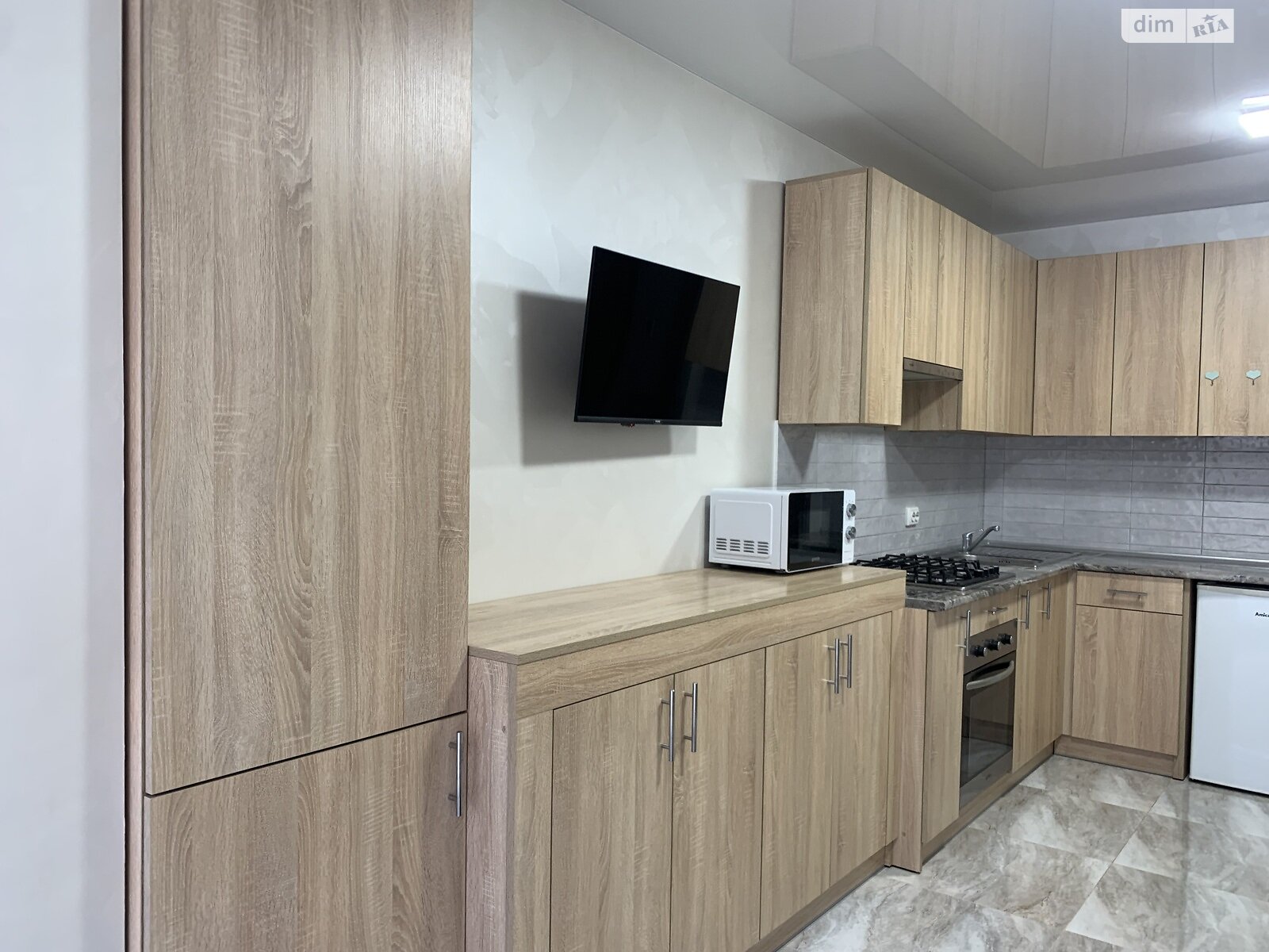 однокомнатная квартира в Тернополе, район Центр, на ул. Замонастырская в аренду на долгий срок помесячно фото 1