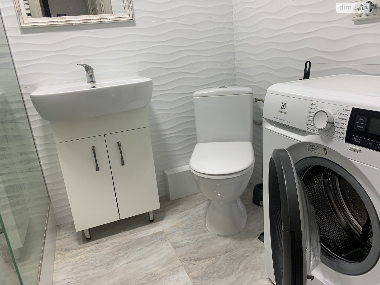 однокомнатная квартира в Тернополе, район Центр, на ул. Замонастырская в аренду на долгий срок помесячно фото 1