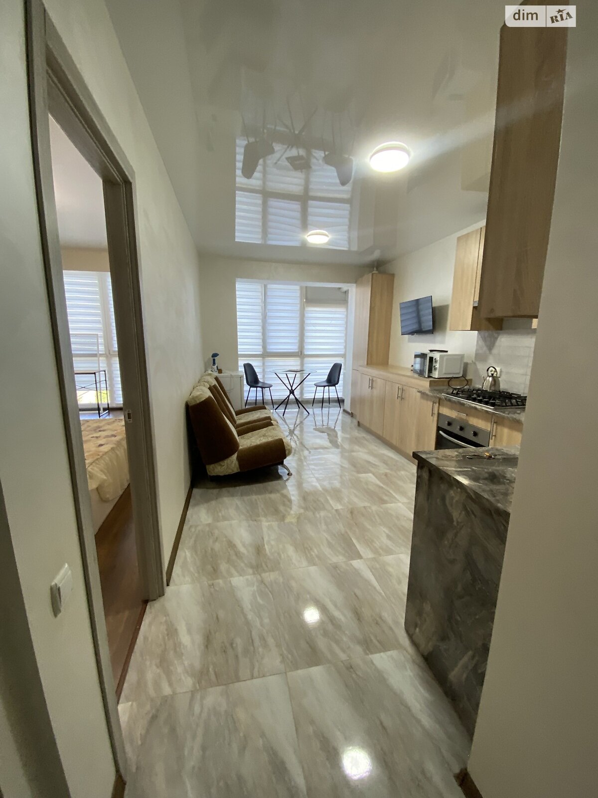 однокомнатная квартира в Тернополе, район Центр, на ул. Замонастырская в аренду на долгий срок помесячно фото 1