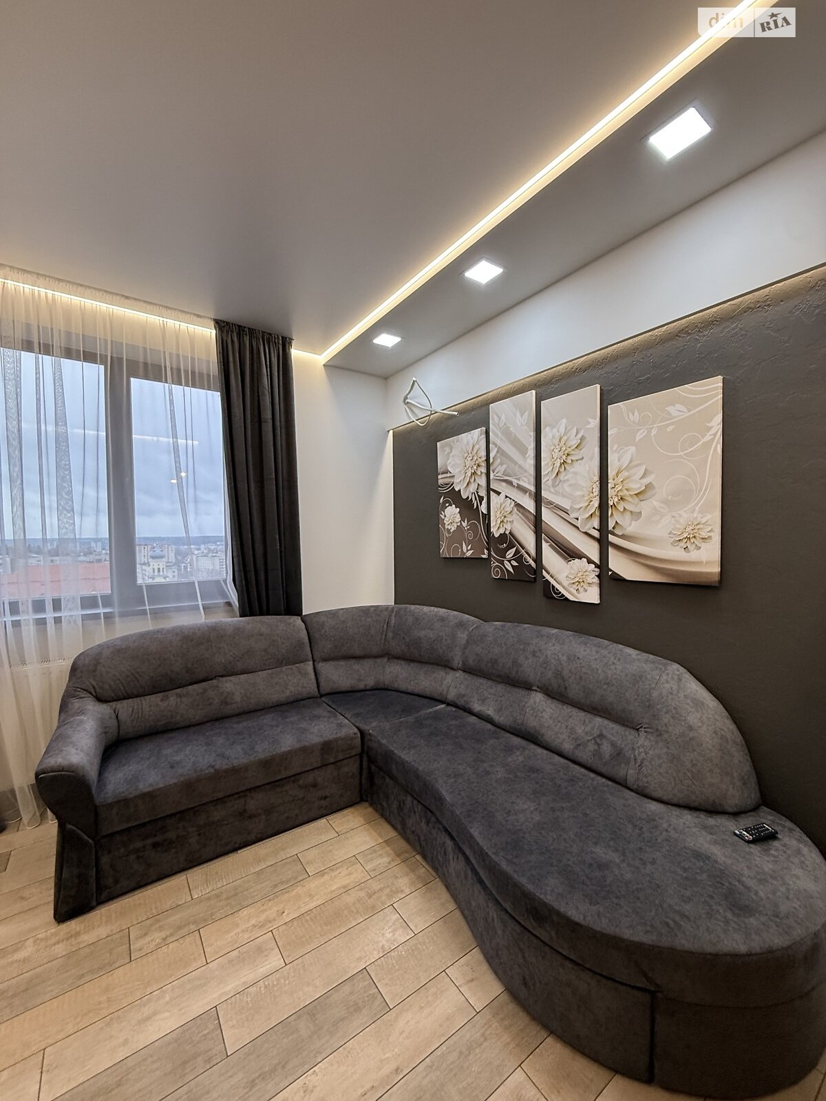 однокімнатна квартира в Тернополі, район Центр, на вул. Замонастирська в довготривалу оренду помісячно фото 1 однокімнатна квартира в Тернополі, район Центр, на вул. Замонастирська в довготривалу оренду помісячно фото 1