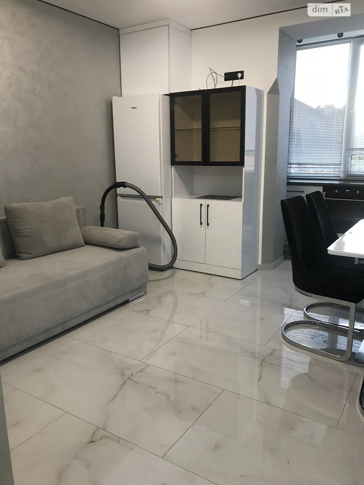 однокомнатная квартира в Тернополе, район Центр, на ул. Зеленая 3 в аренду на долгий срок помесячно фото 1 однокомнатная квартира в Тернополе, район Центр, на ул. Зеленая 3 в аренду на долгий срок помесячно фото 1