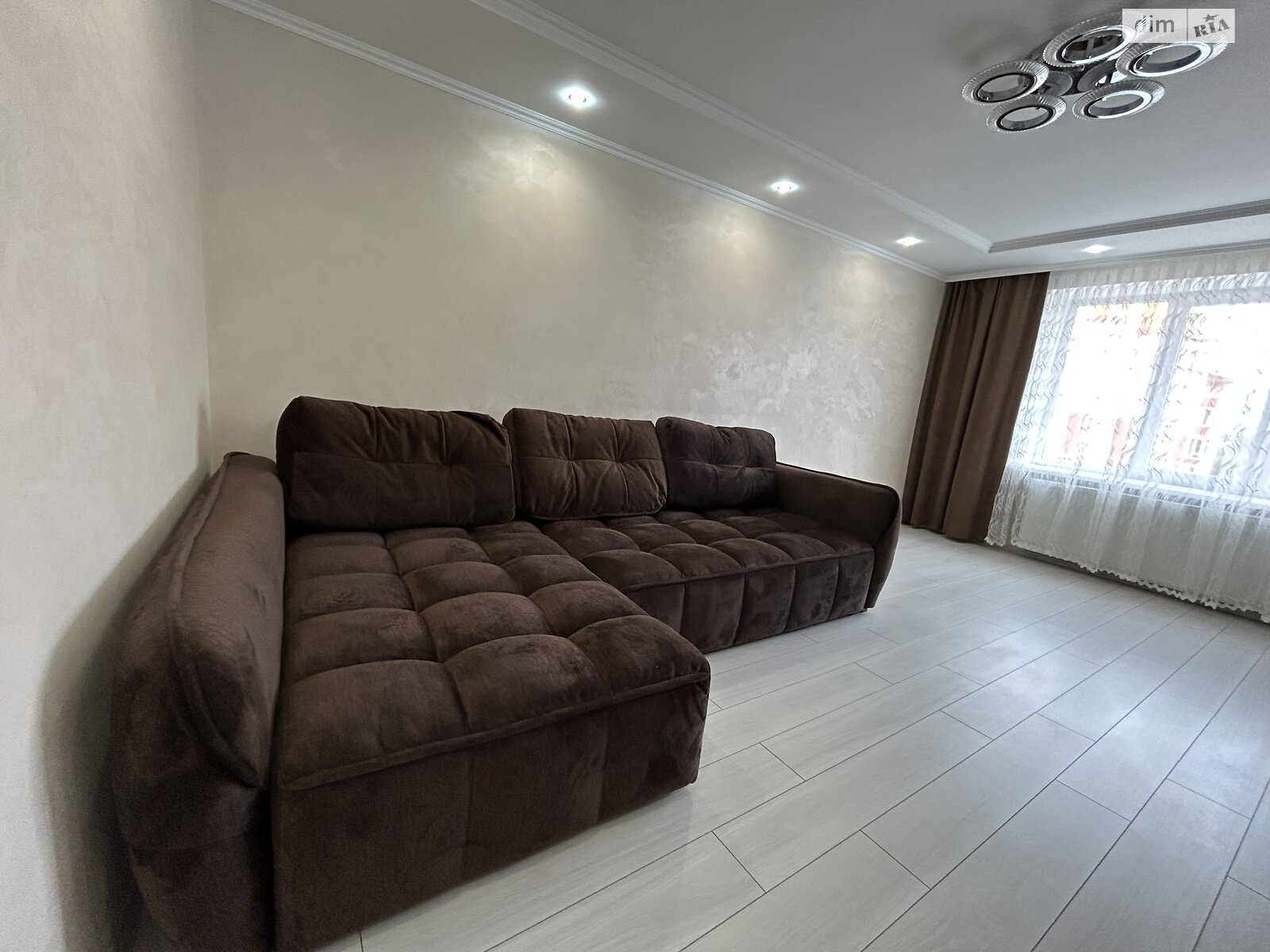 двокімнатна квартира в Тернополі, район Східний, на просп. Бандери Степана в довготривалу оренду помісячно фото 1 двокімнатна квартира в Тернополі, район Східний, на просп. Бандери Степана в довготривалу оренду помісячно фото 1