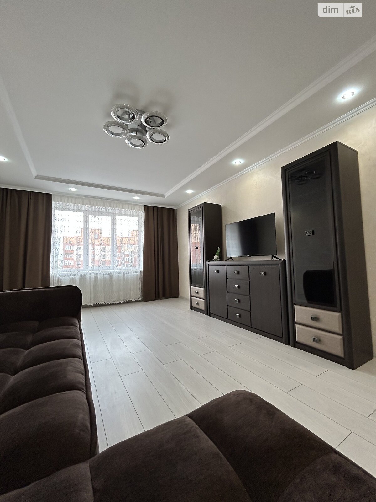 двокімнатна квартира в Тернополі, район Східний, на просп. Бандери Степана в довготривалу оренду помісячно фото 1 двокімнатна квартира в Тернополі, район Східний, на просп. Бандери Степана в довготривалу оренду помісячно фото 1