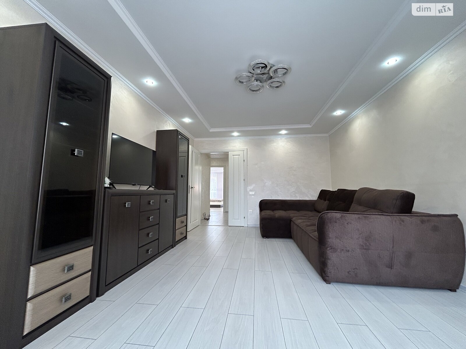 двокімнатна квартира в Тернополі, район Східний, на просп. Бандери Степана в довготривалу оренду помісячно фото 1 двокімнатна квартира в Тернополі, район Східний, на просп. Бандери Степана в довготривалу оренду помісячно фото 1